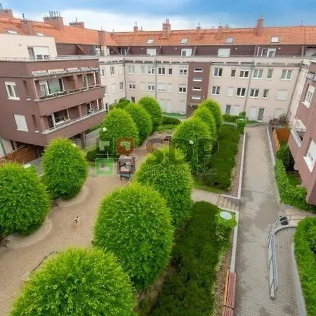 Apartment Skyview